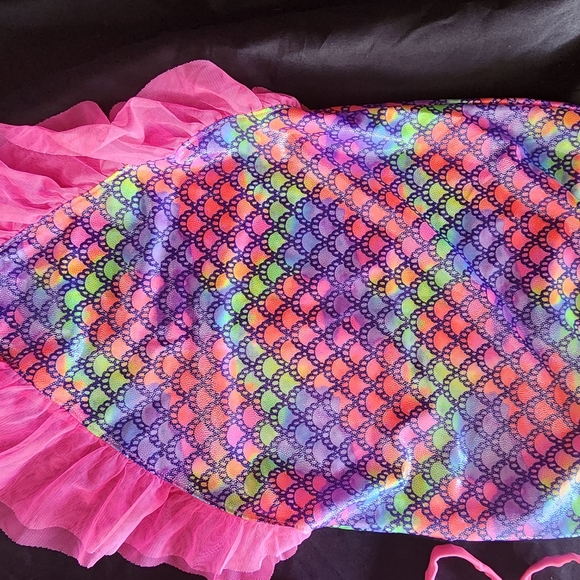 3 Piece Mermaid Swimsuit - Picture 3 of 5